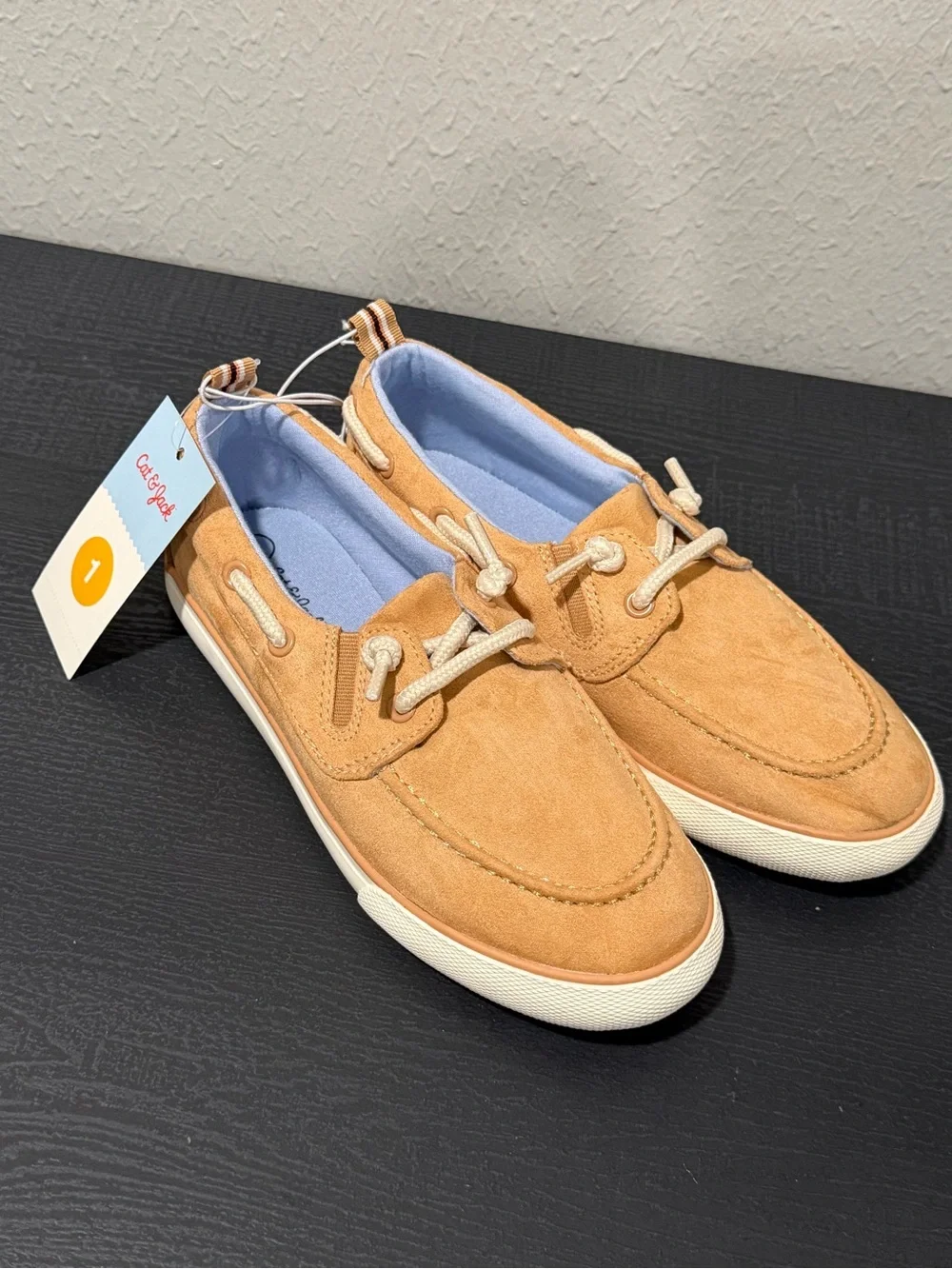 Cat & Jack Boys Size 1 Suede Boat Shoes in Tan
